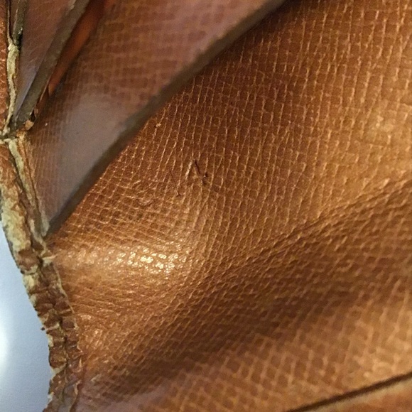 LOUIS VUITTON | Vintage Bi-Fold Monogram W… - Picture 5 of 7